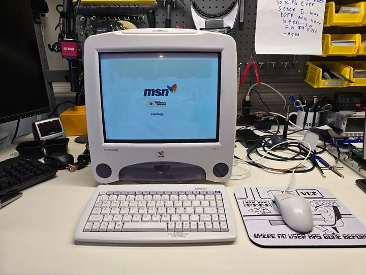 Compaq iPAQ IA-2 booting into Windows CE